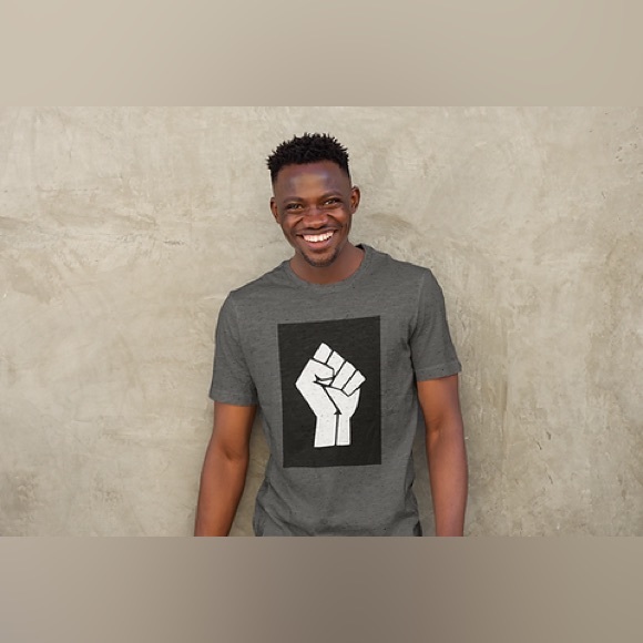 🌸 Black Lives Matter Crew Neck Short Sleeve T- Shirt - Picture 2 of 4